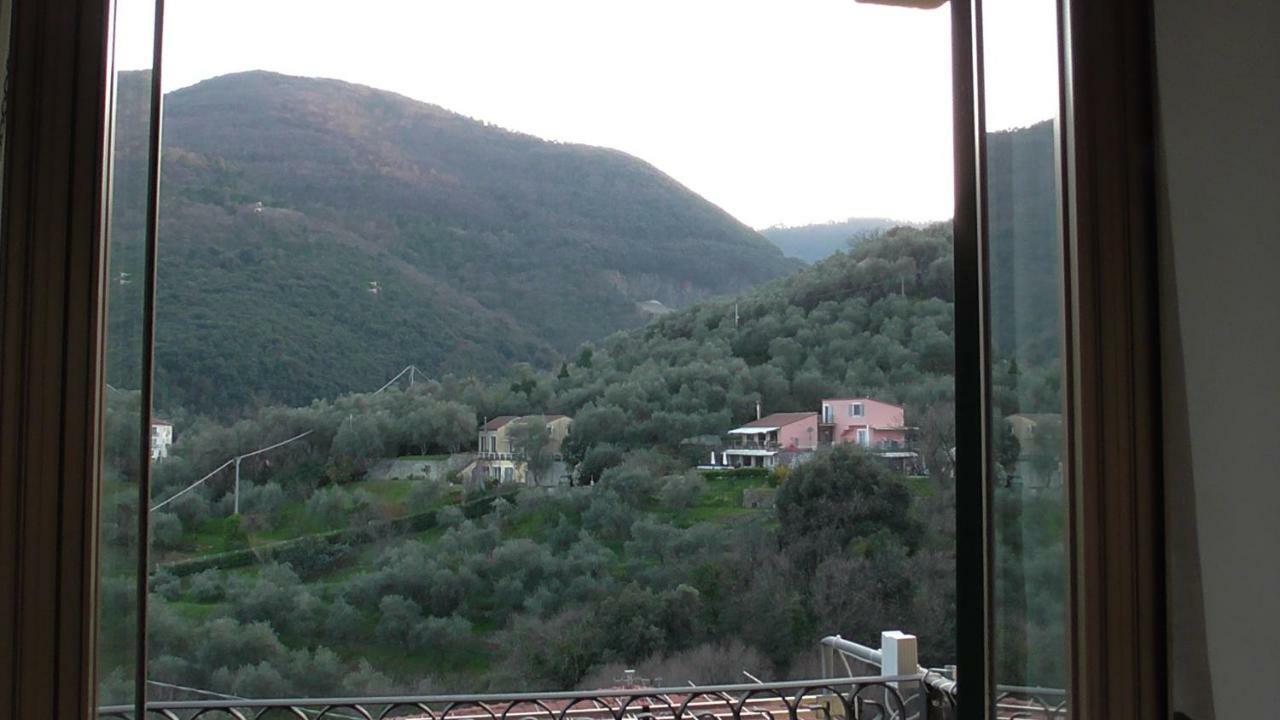 Il Golfo E I Limoni Apartment ลาสเปเซีย ภายนอก รูปภาพ